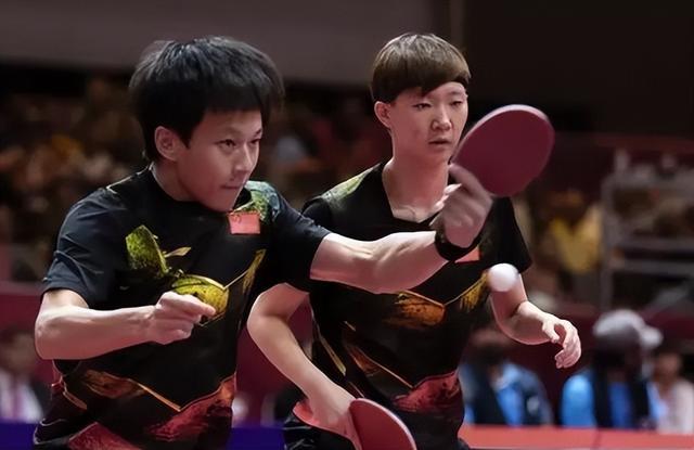 是足球的盛 是足球的盛