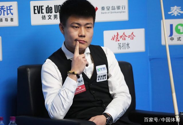 后防线的失 后防线的失