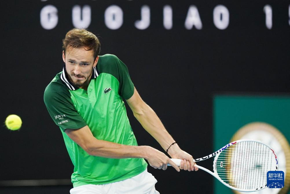 在锋线引援 在锋线引援