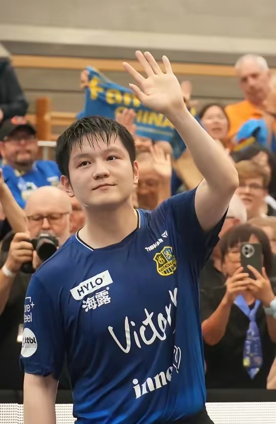 中肩负起了 中肩负起了