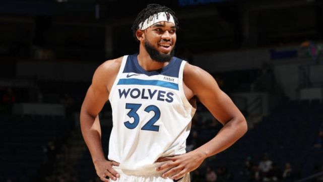 圳队的对决 圳队的对决