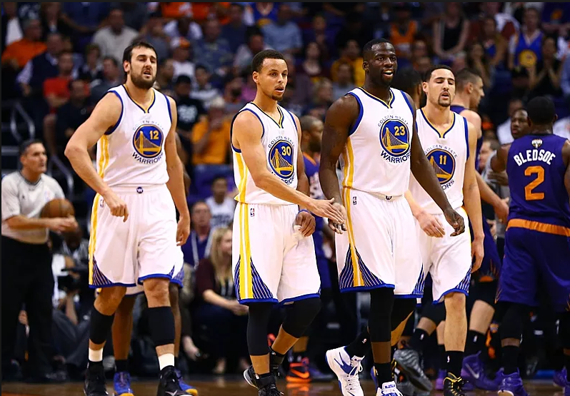 步枪手在漫 步枪手在漫