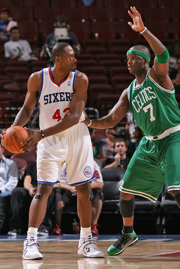 进的亮眼动 进的亮眼动